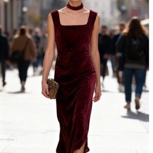 SPARKLE VELVET RED MAXI WITH CHOKER